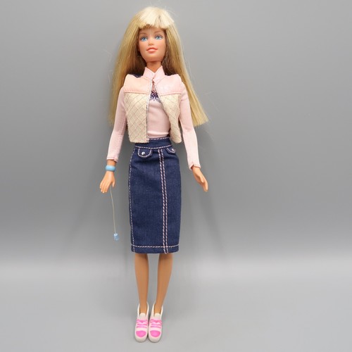 Vintage 90s blonde - vintage, barbie